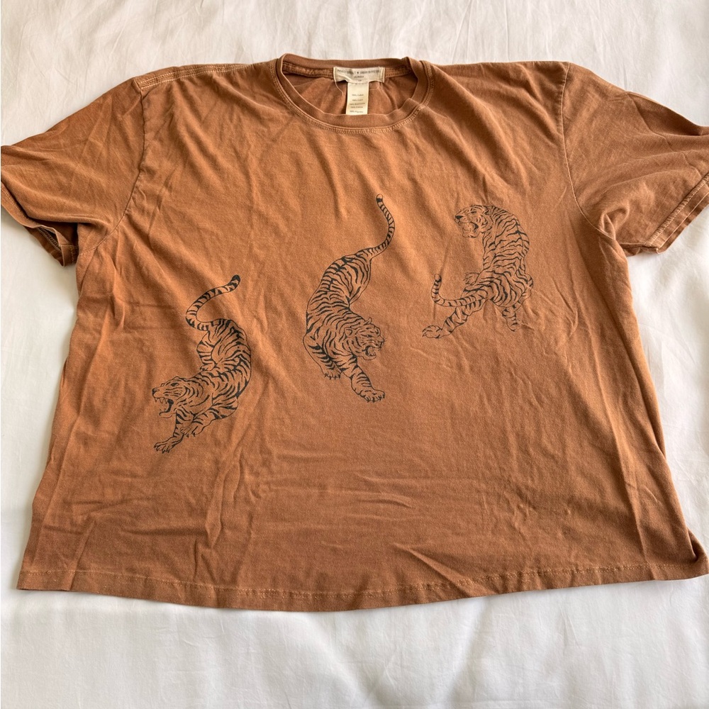 Urban Outfitters Brown Graphic T-Shirt